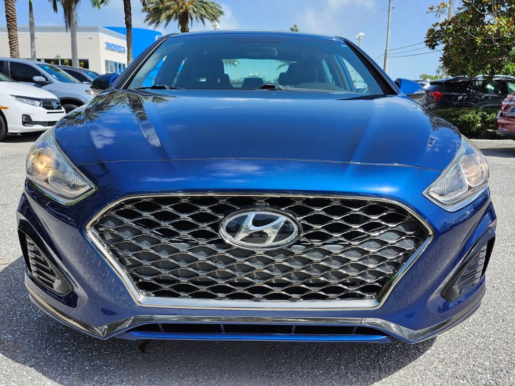 Used 2018 Hyundai Sonata Sport with VIN 5NPE34AF2JH709038 for sale in Stuart, FL