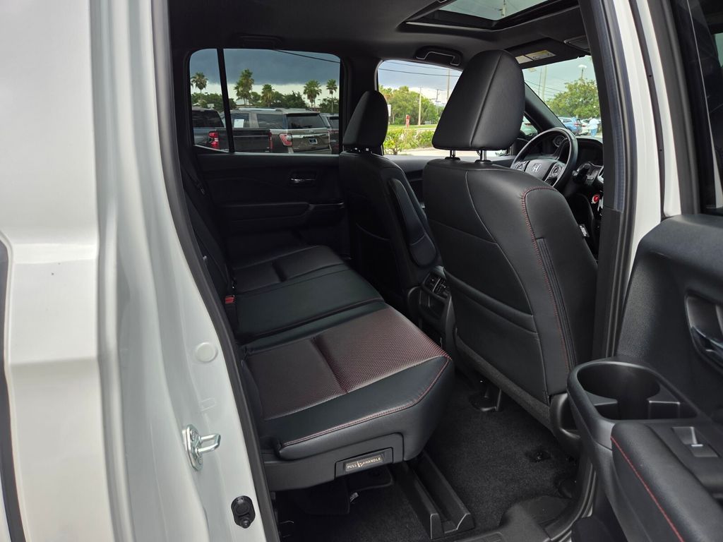 2023 Honda Ridgeline Black Edition - Photo 19