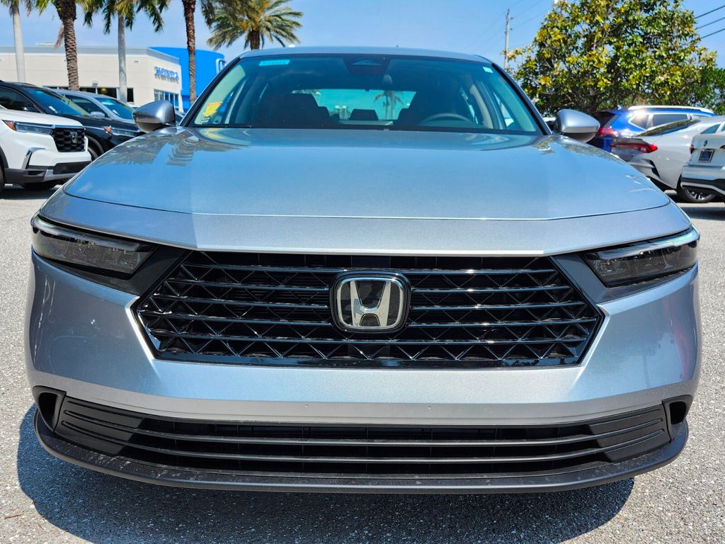 2025 Honda Accord LX photo 2
