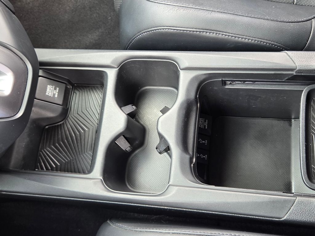 2017 Honda CR-V Touring - Photo 31