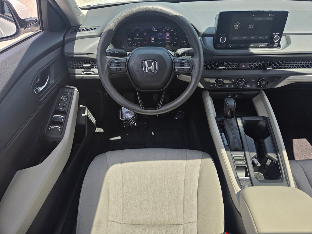 2024 Honda Accord EX - Photo 12