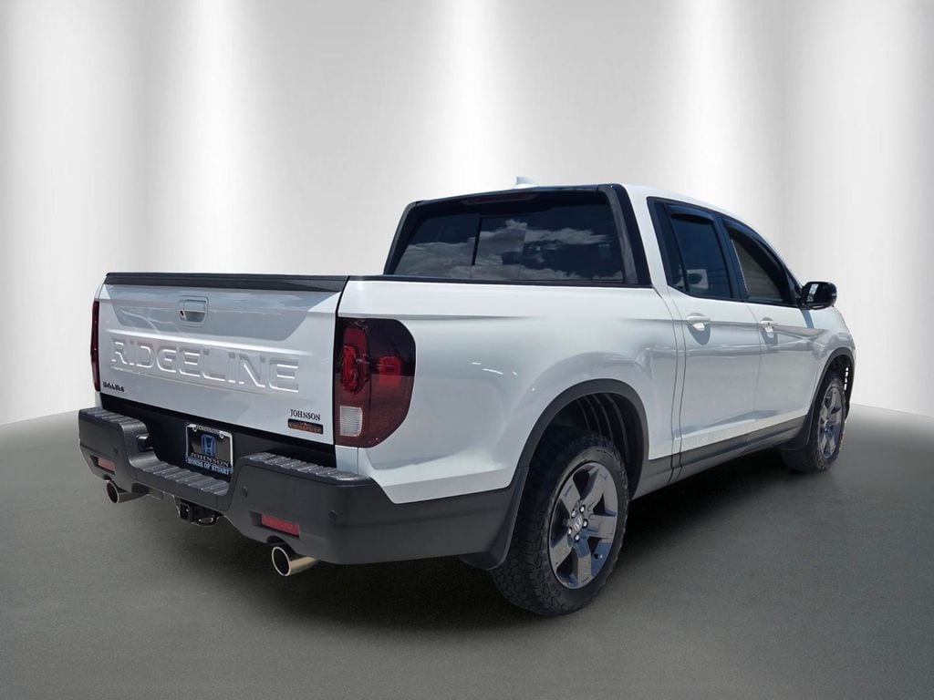 2024 Honda Ridgeline TrailSport - Photo 3
