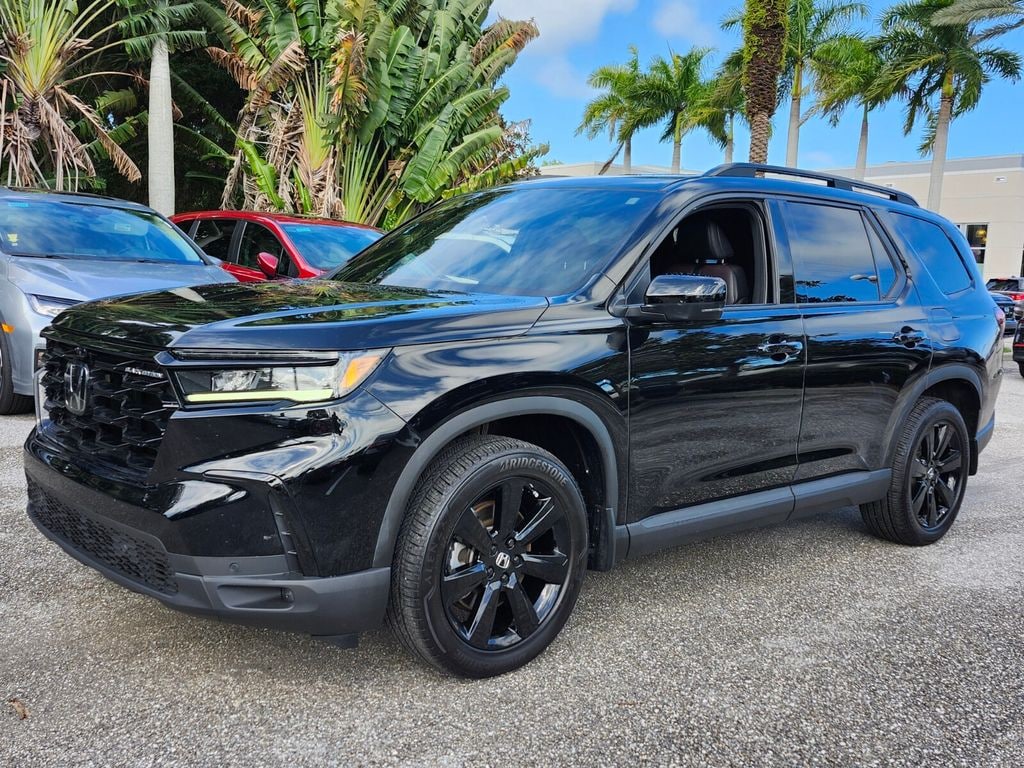 Certified 2025 Honda Pilot Black Edition SUV