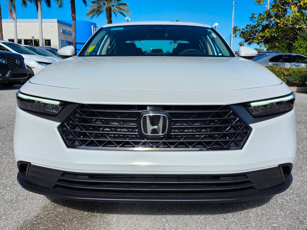 2025 Honda Accord LX photo 2