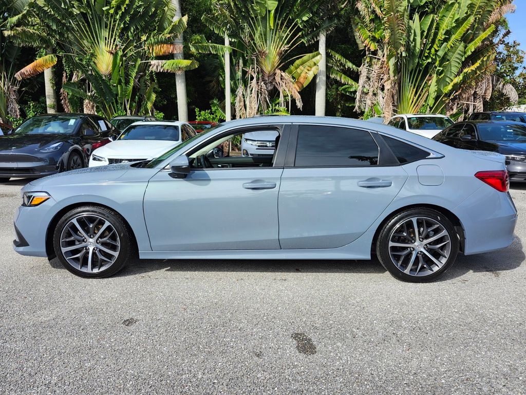 2024 Honda Civic Touring photo 4