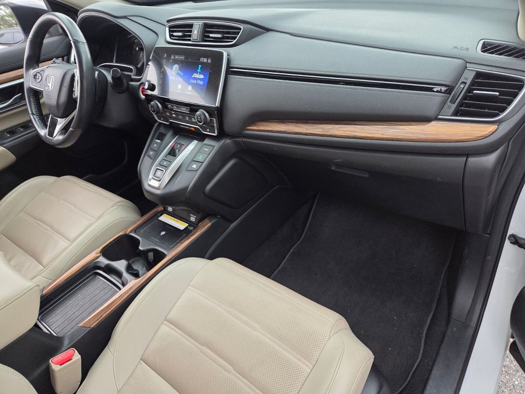 2022 Honda CR-V Touring - Photo 19