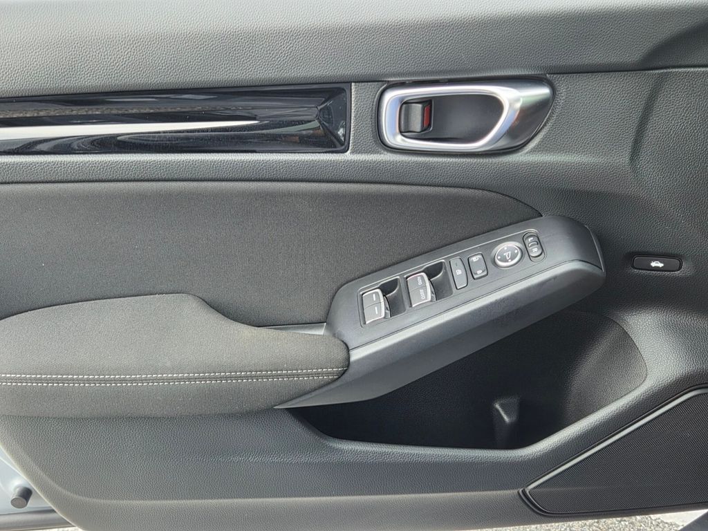 2026 Honda Civic Sport - Photo 31