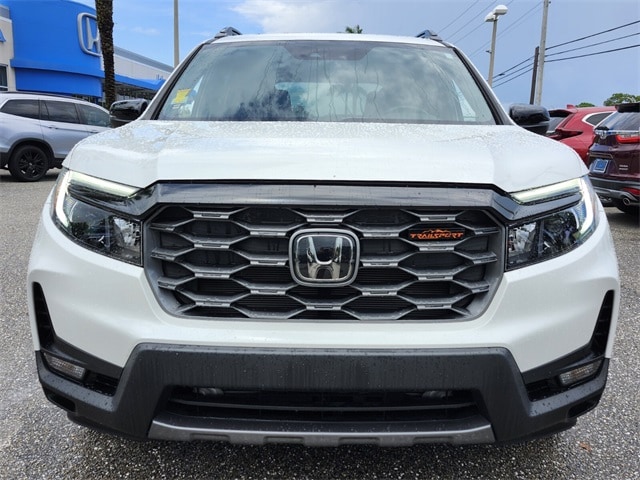 Certified 2022 Honda Passport TrailSport with VIN 5FNYF8H69NB008017 for sale in Stuart, FL