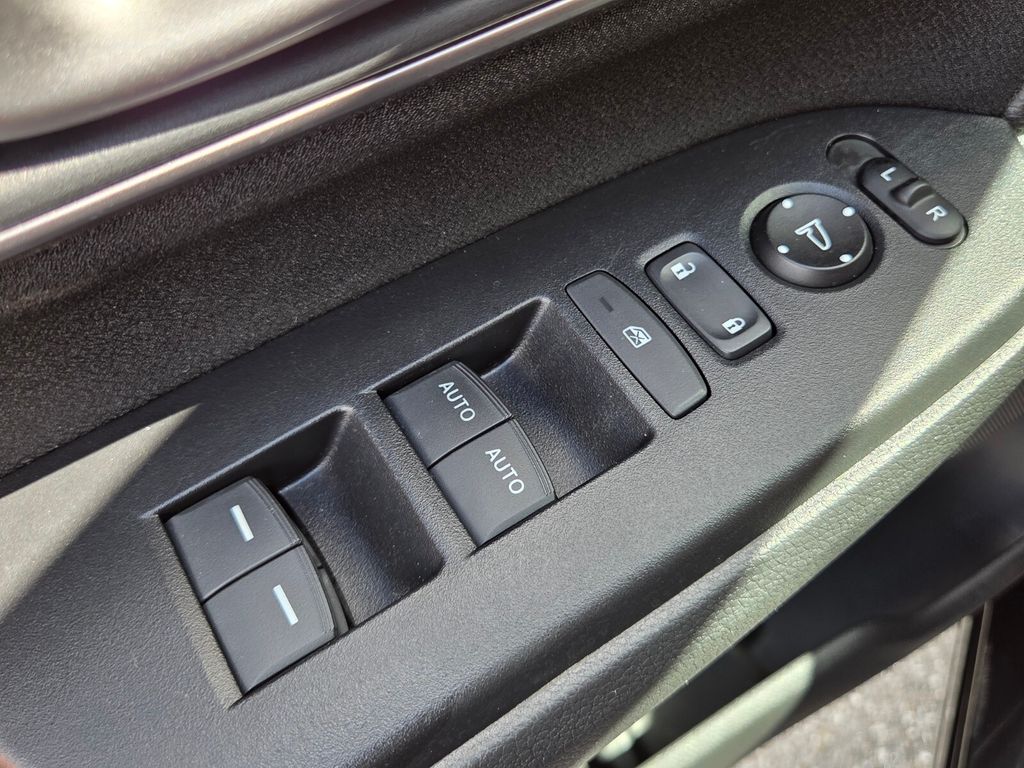 2021 Honda CR-V EX - Photo 32