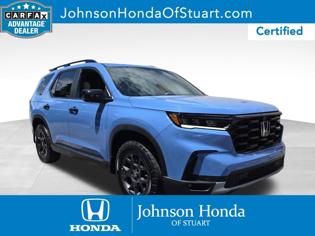 2025 Honda Pilot TrailSport AWD's photo