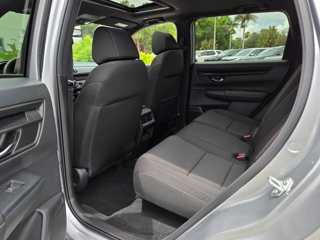 2026 Honda CR-V Sport - Photo 11