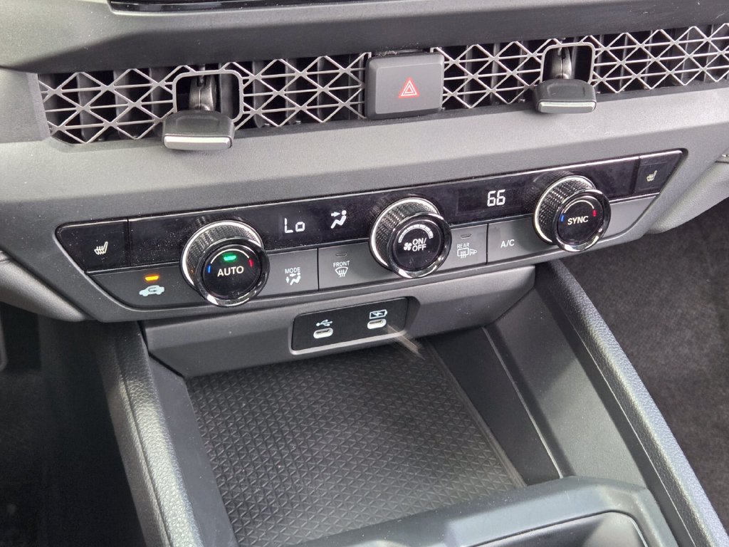 2025 Honda Accord SE - Photo 26