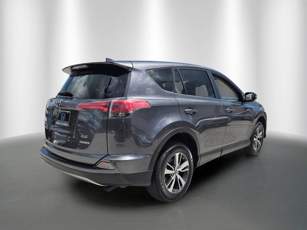 Used 2018 Toyota RAV4 XLE SUV