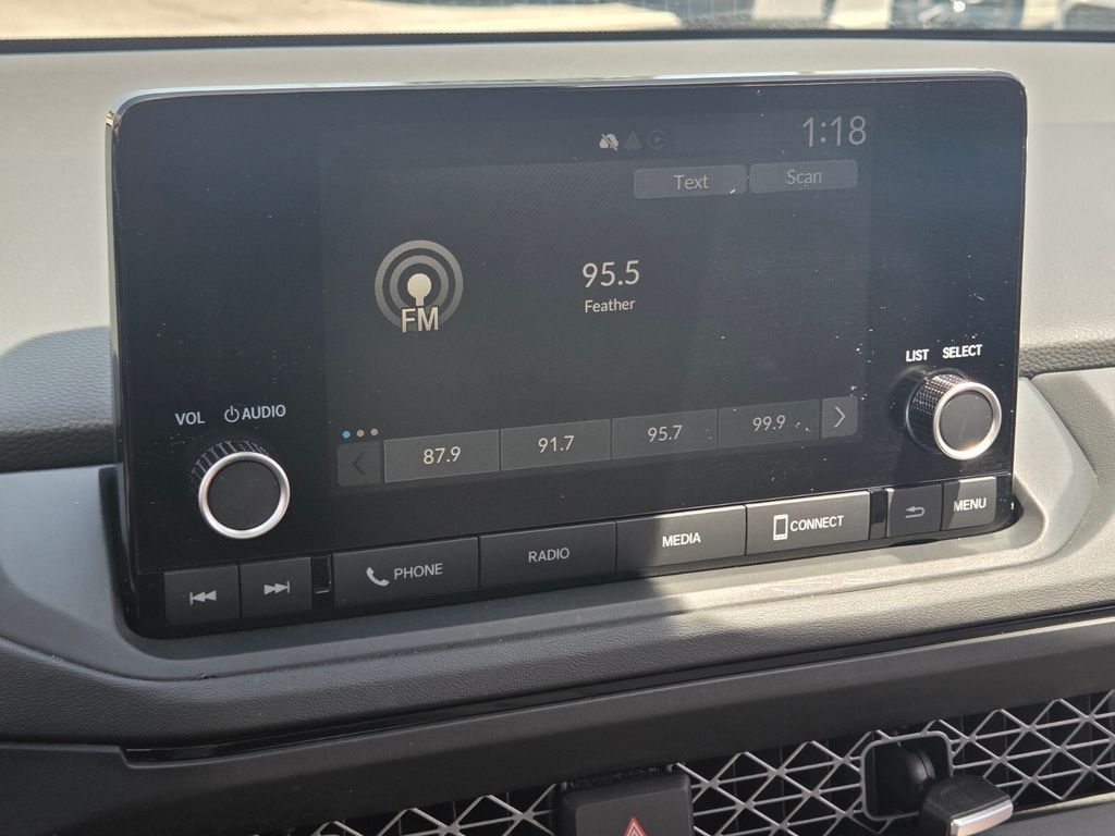 2024 Honda Accord EX - Photo 24