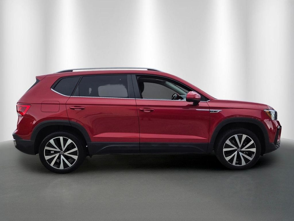 Used 2024 Volkswagen Taos 1.5T SE SUV