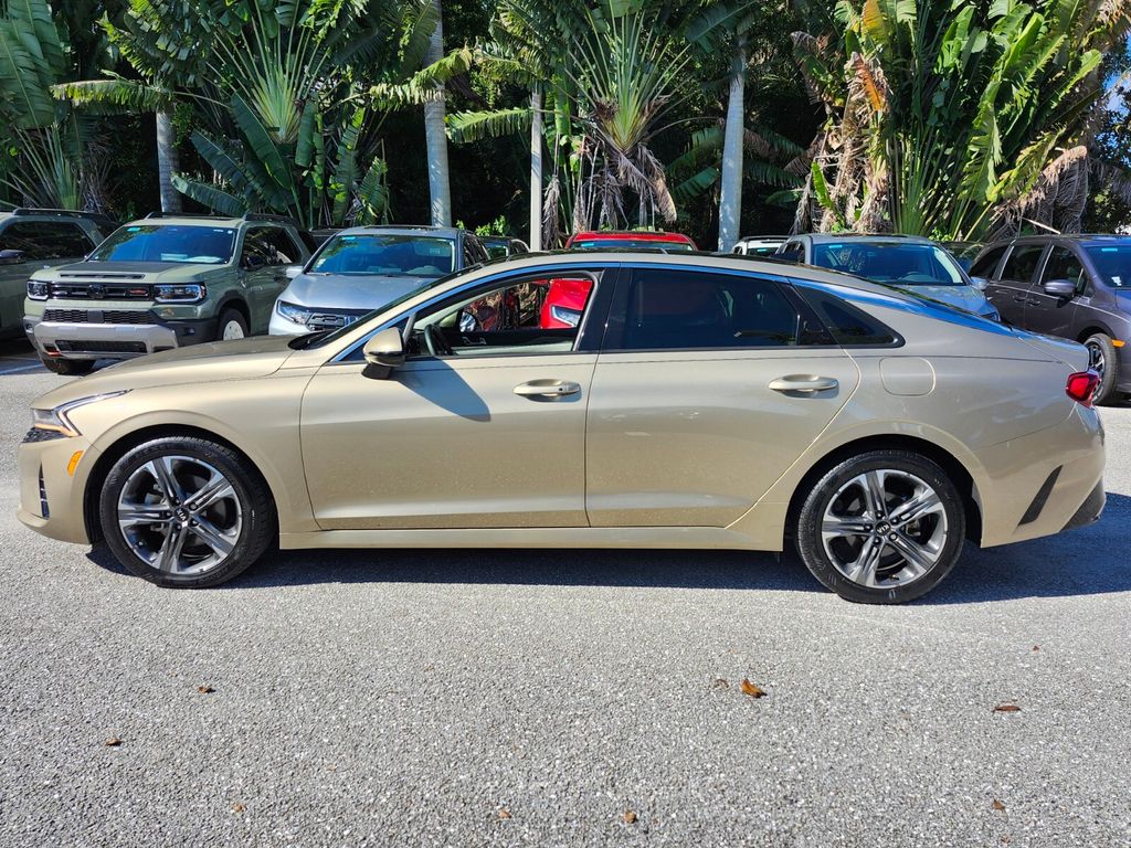 2021 Kia K5 EX photo 4
