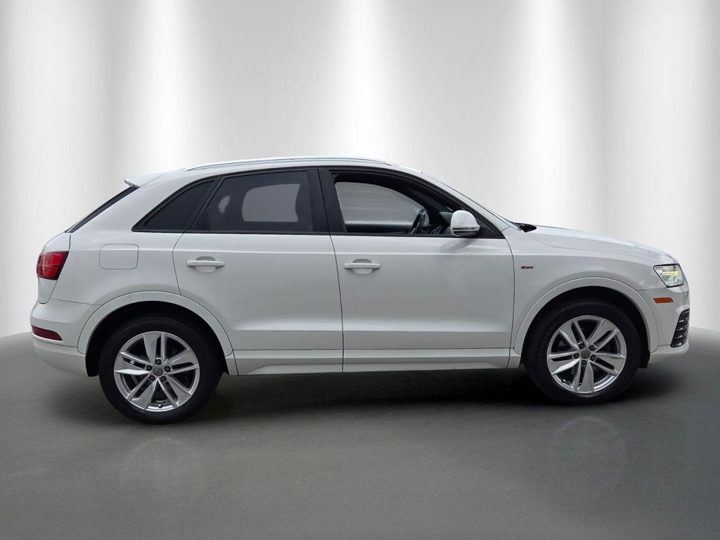 Used 2018 Audi Q3 Premium with VIN WA1BCCFSXJR018135 for sale in Stuart, FL