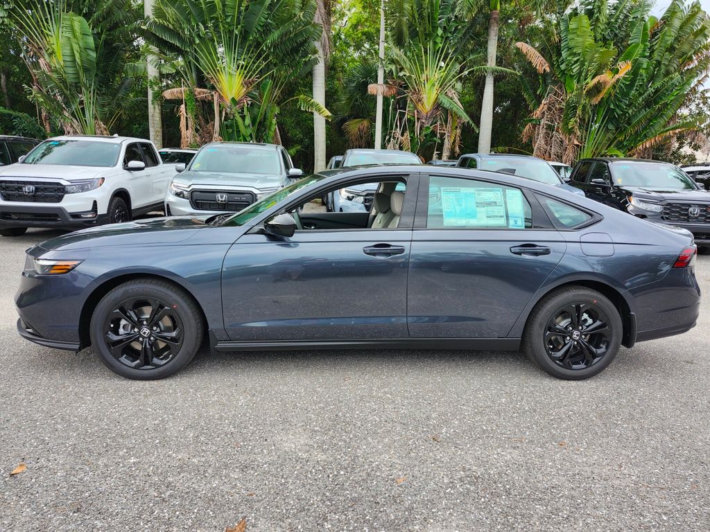 2025 Honda Accord SE photo 4