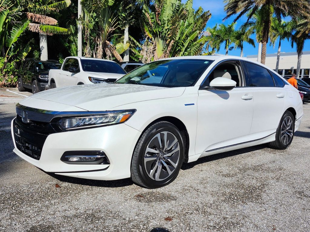 2019 Honda Accord Hybrid EX photo 3