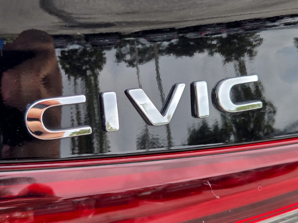 2025 Honda Civic Sport - Photo 14