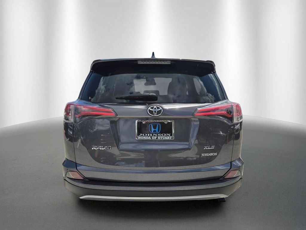 Used 2018 Toyota RAV4 XLE SUV
