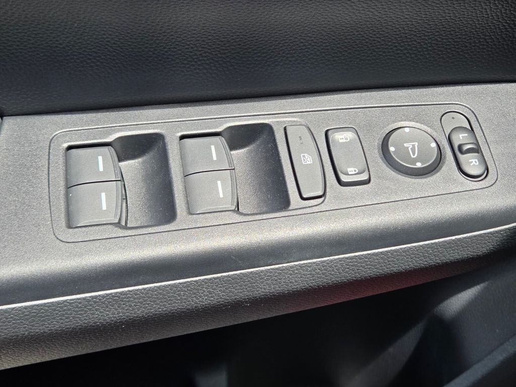 2024 Honda CR-V Sport-L - Photo 32