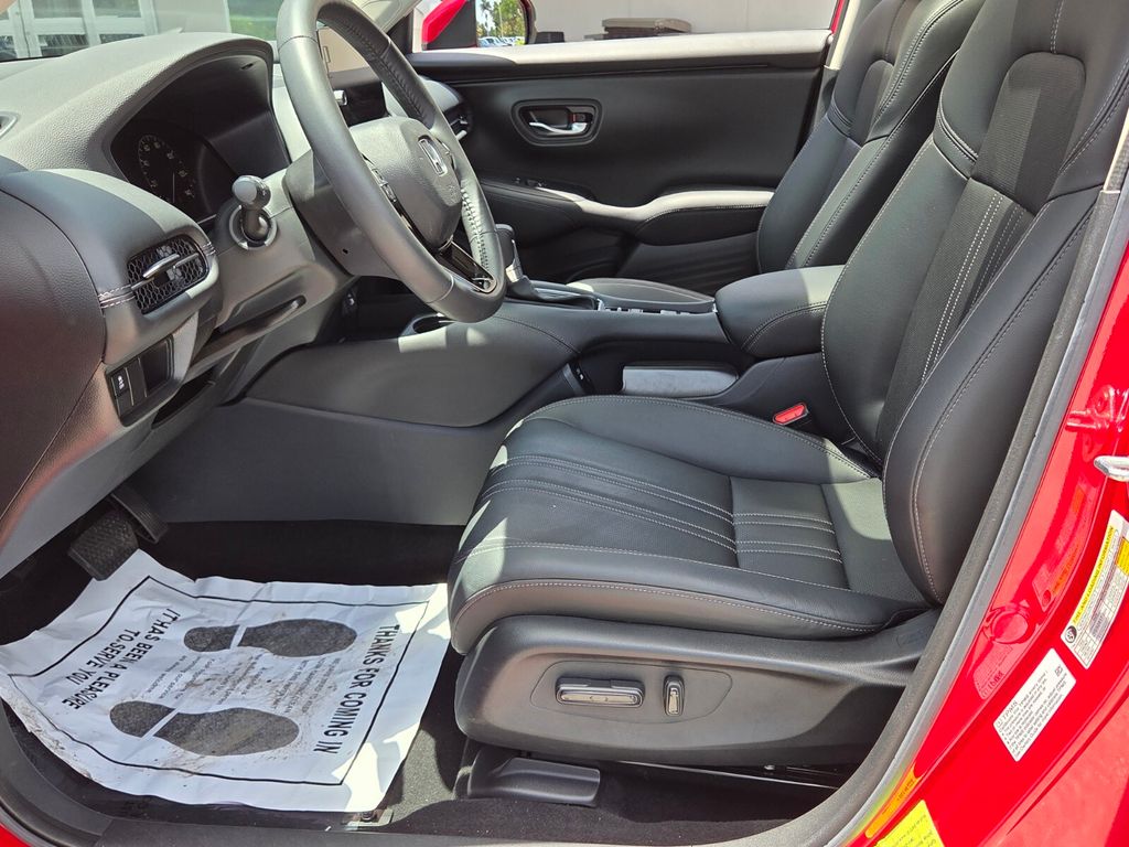 2024 Honda HR-V EX-L - Photo 9