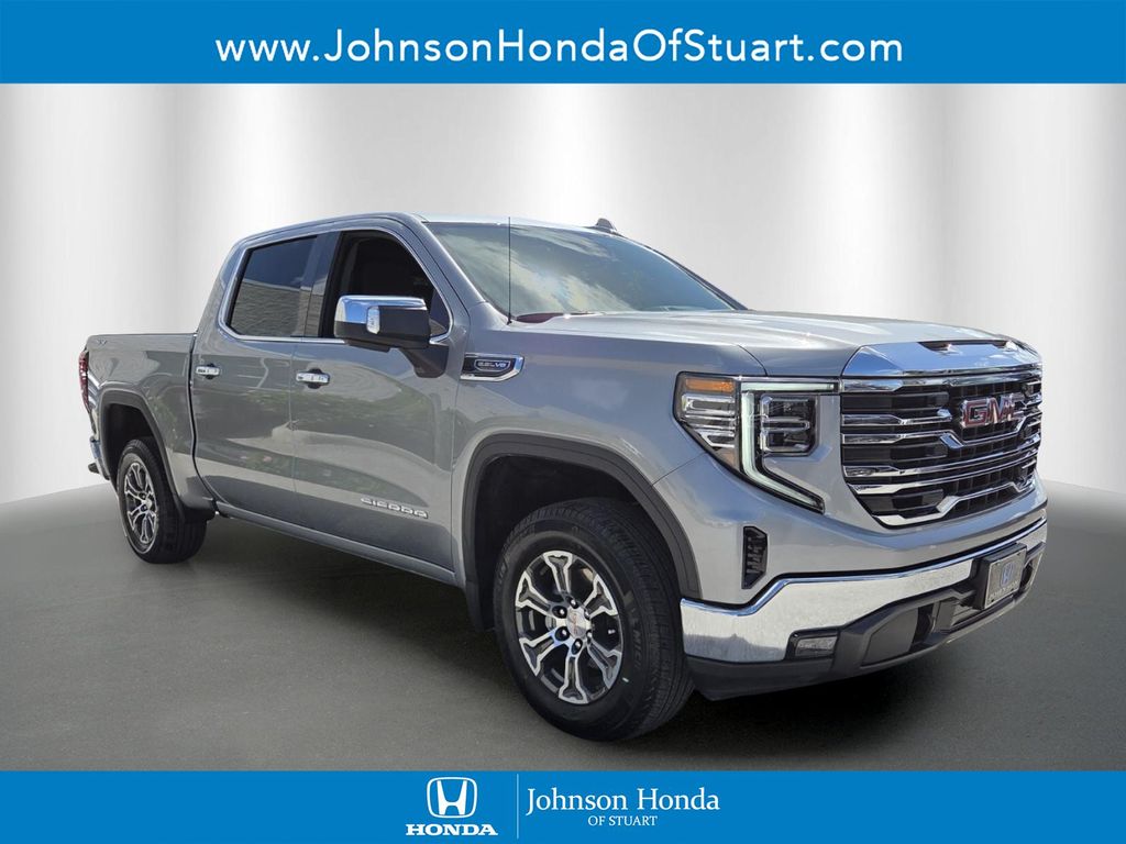 2026 GMC Sierra 4WD Crew Cab Short Box SLT's photo