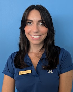 Staff member Melissa Llorens from 48a9cb354161