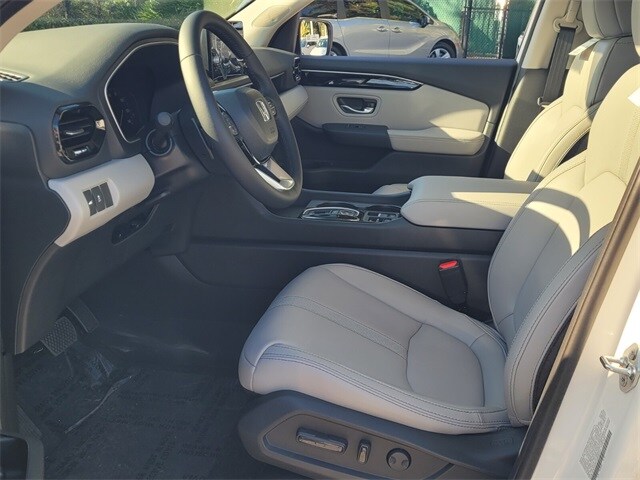 2025 Honda Pilot EX-L photo 4