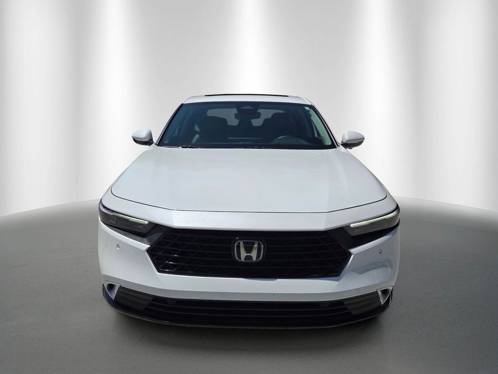 2024 Honda Accord Hybrid EX-L - Photo 8