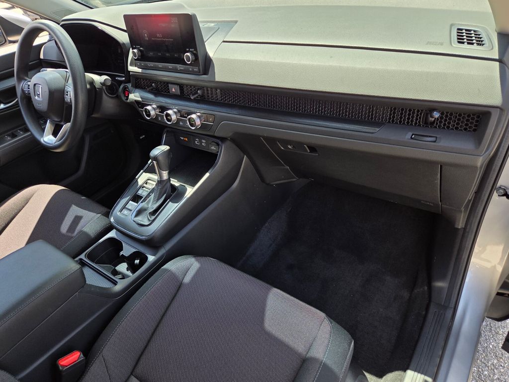 2024 Honda CR-V EX - Photo 17