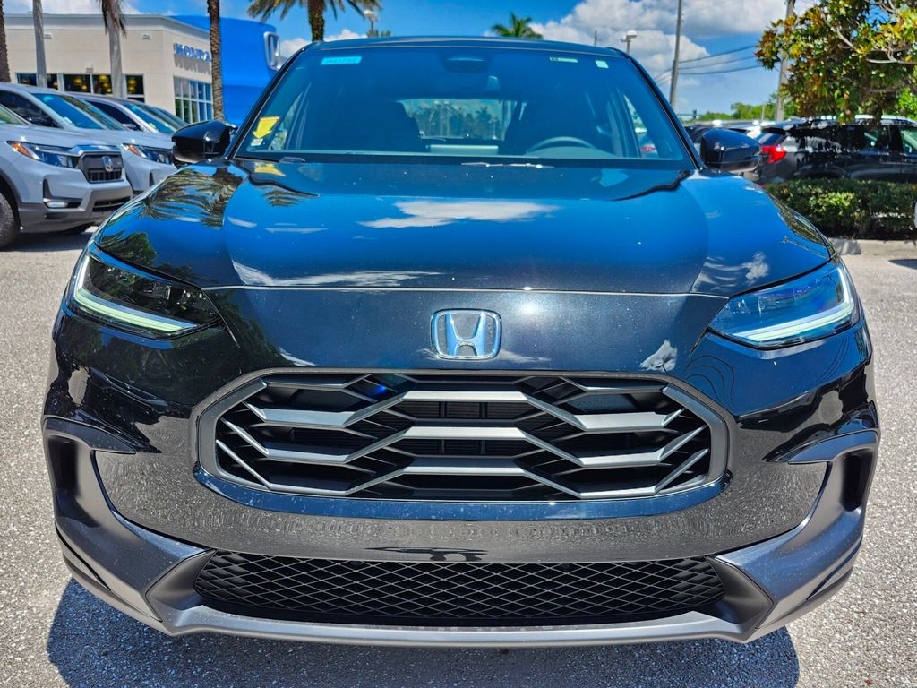 2026 Honda HR-V Sport photo 2