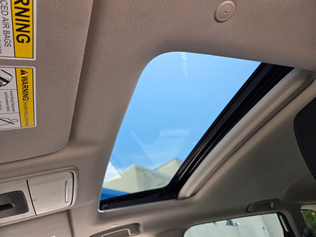 2024 Honda CR-V EX - Photo 19