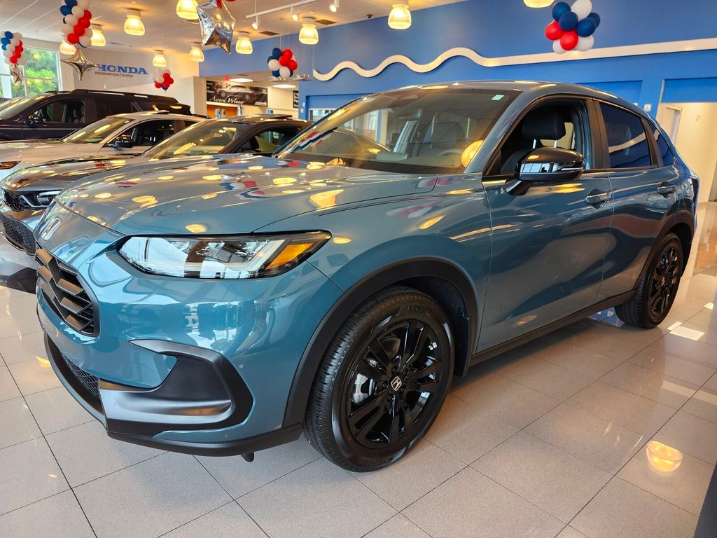 2026 Honda HR-V Sport photo 3
