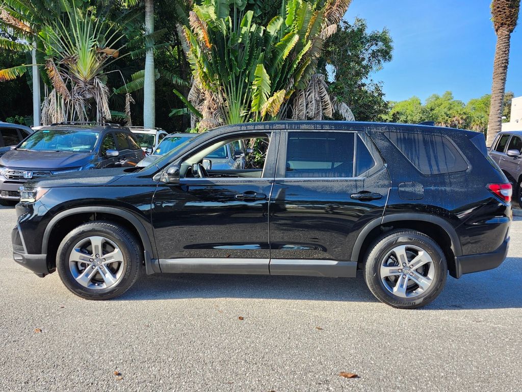 2023 Honda Pilot EX-L photo 3