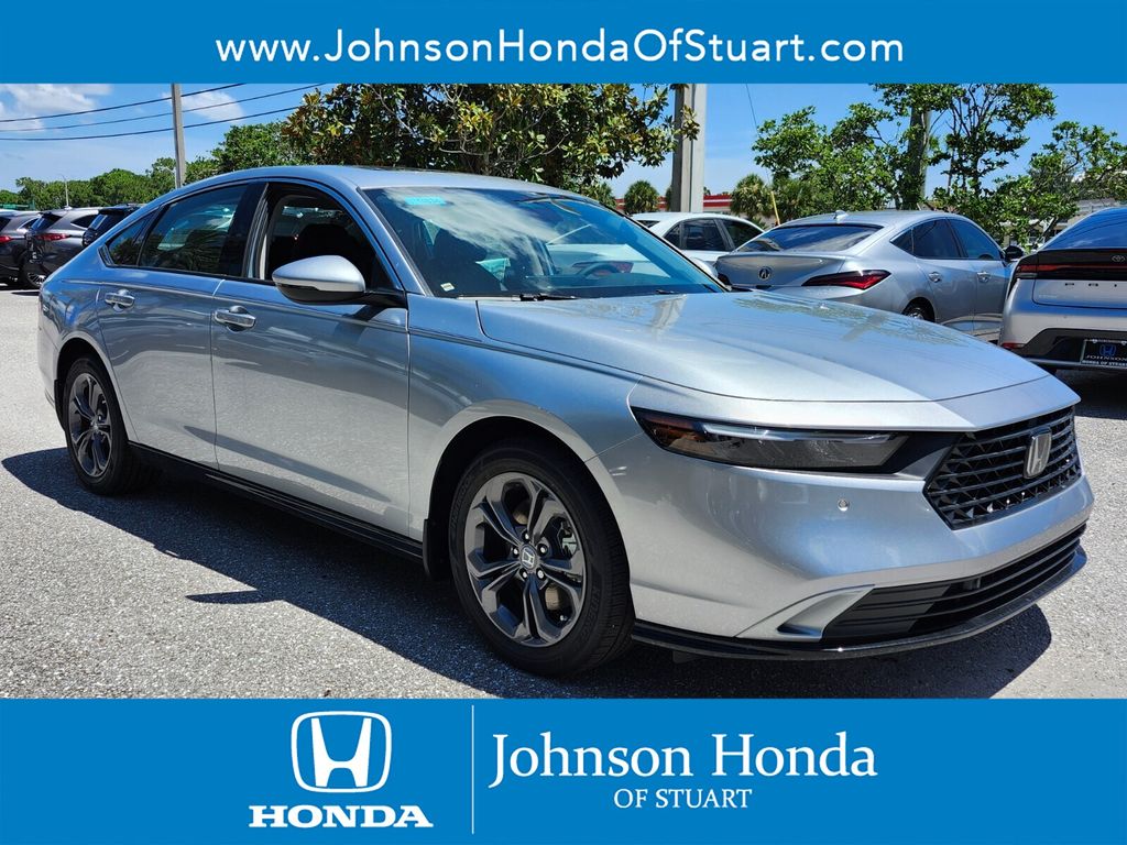 2025 Honda Accord Hybrid EX-L's photo