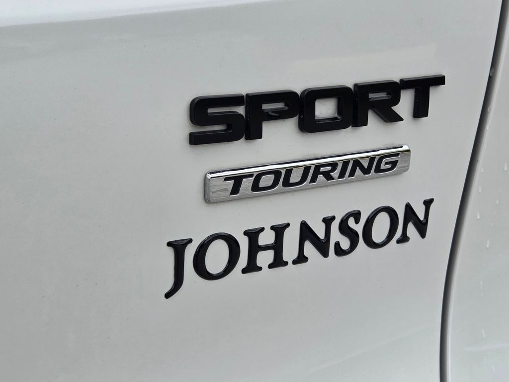 2025 Honda CR-V Sport Touring - Photo 17
