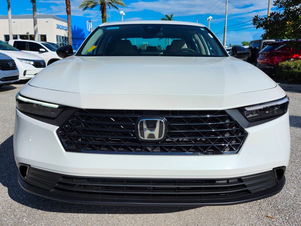 2025 Honda Accord SE photo 2