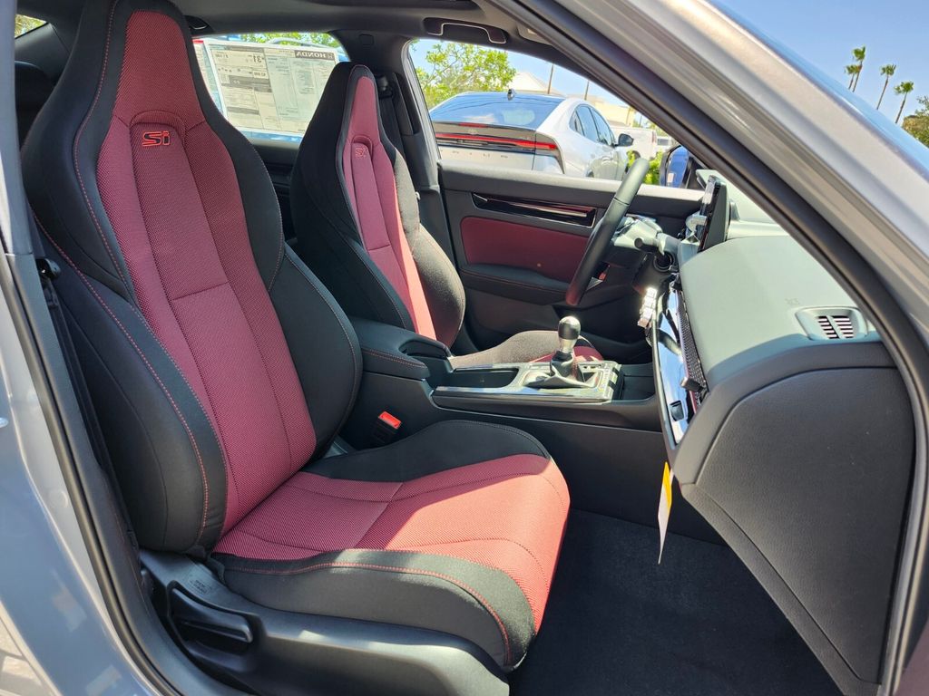 2026 Honda Civic Si - Photo 17