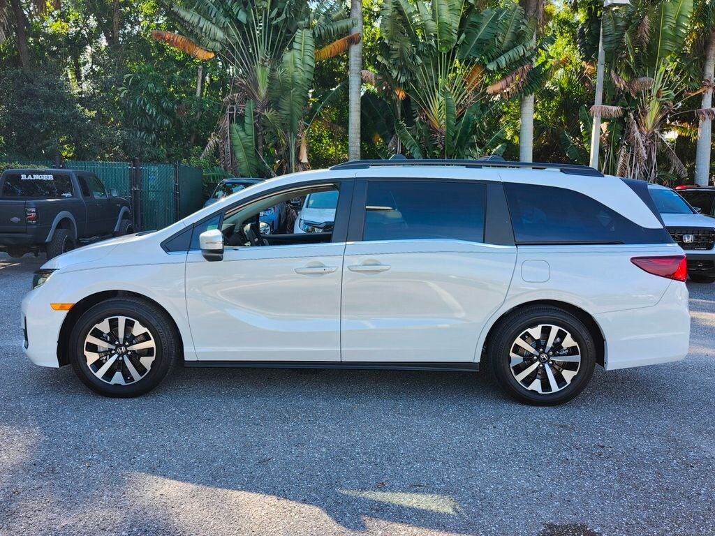 New 2026 Honda Odyssey EX-L Van Passenger