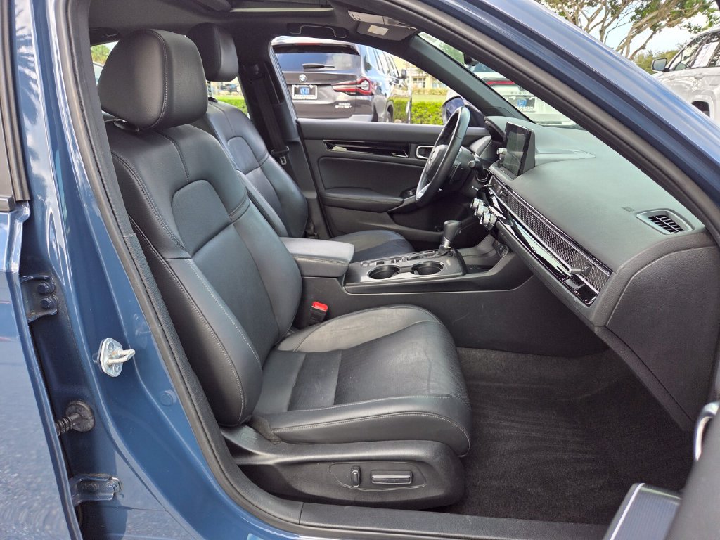 2025 Honda Civic Sport Touring - Photo 20