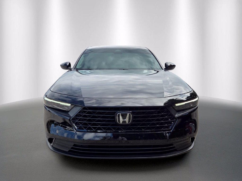 2025 Honda Accord SE - Photo 8