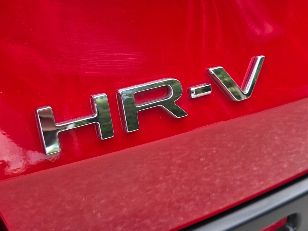 2025 Honda HR-V Sport - Photo 14