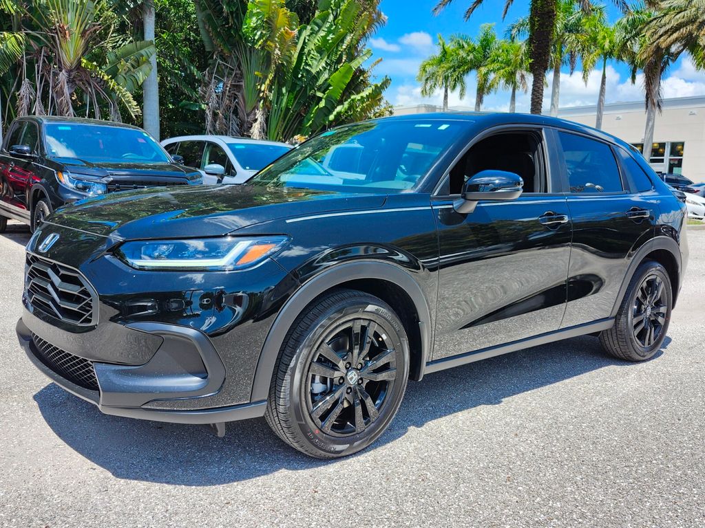 2026 Honda HR-V Sport photo 3