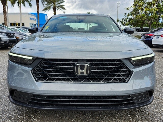 2025 Honda Accord Hybrid Sport photo 2