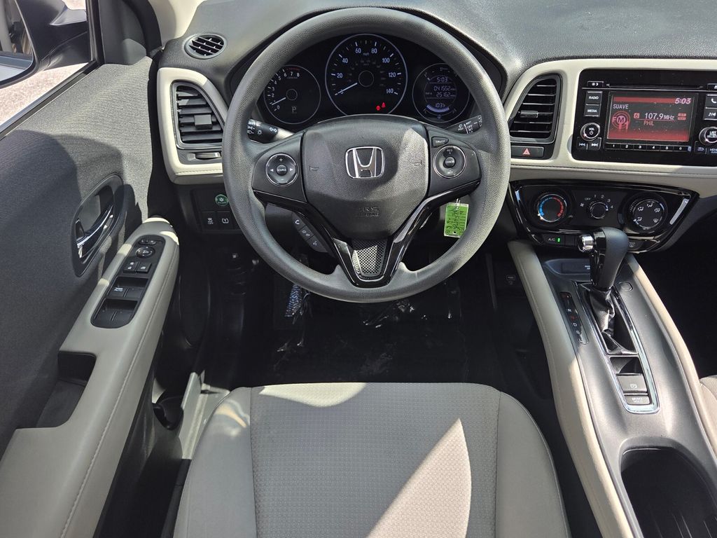 2022 Honda HR-V LX - Photo 12