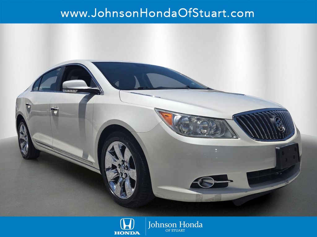 2013 Buick LaCrosse Leather's photo