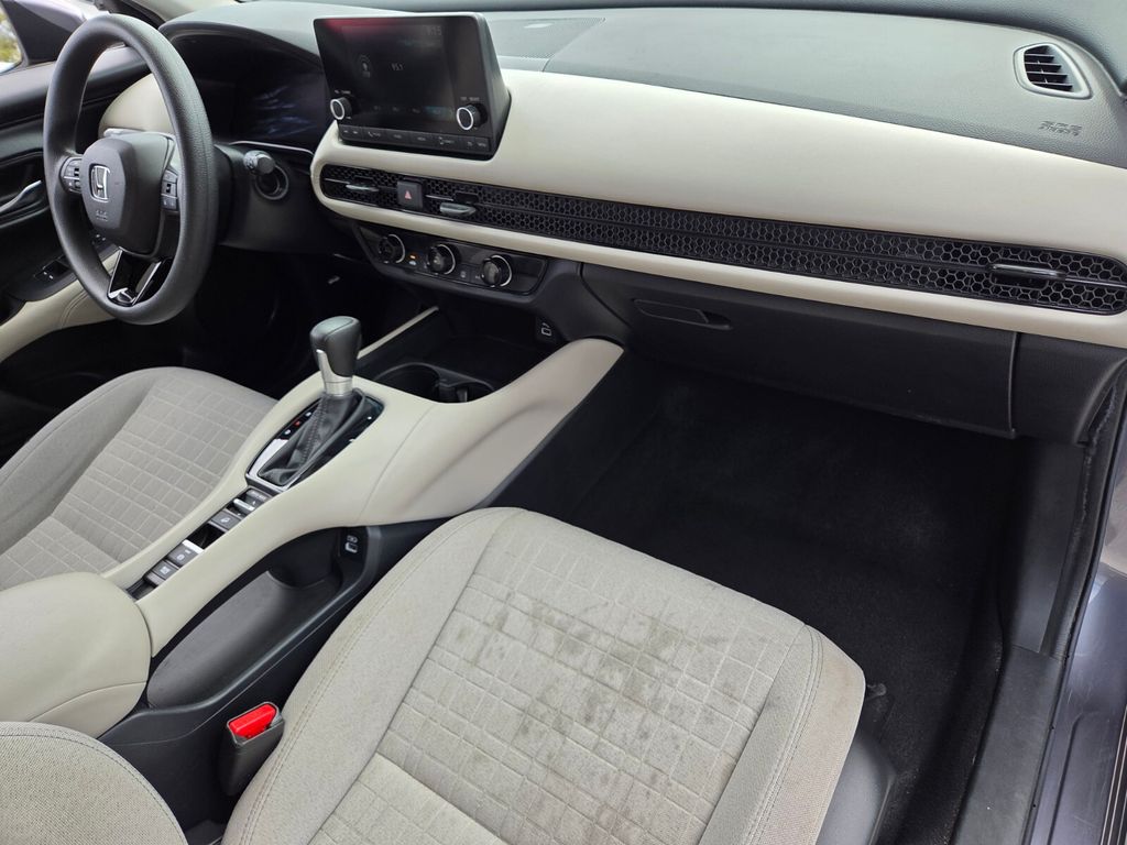 2023 Honda HR-V LX - Photo 18