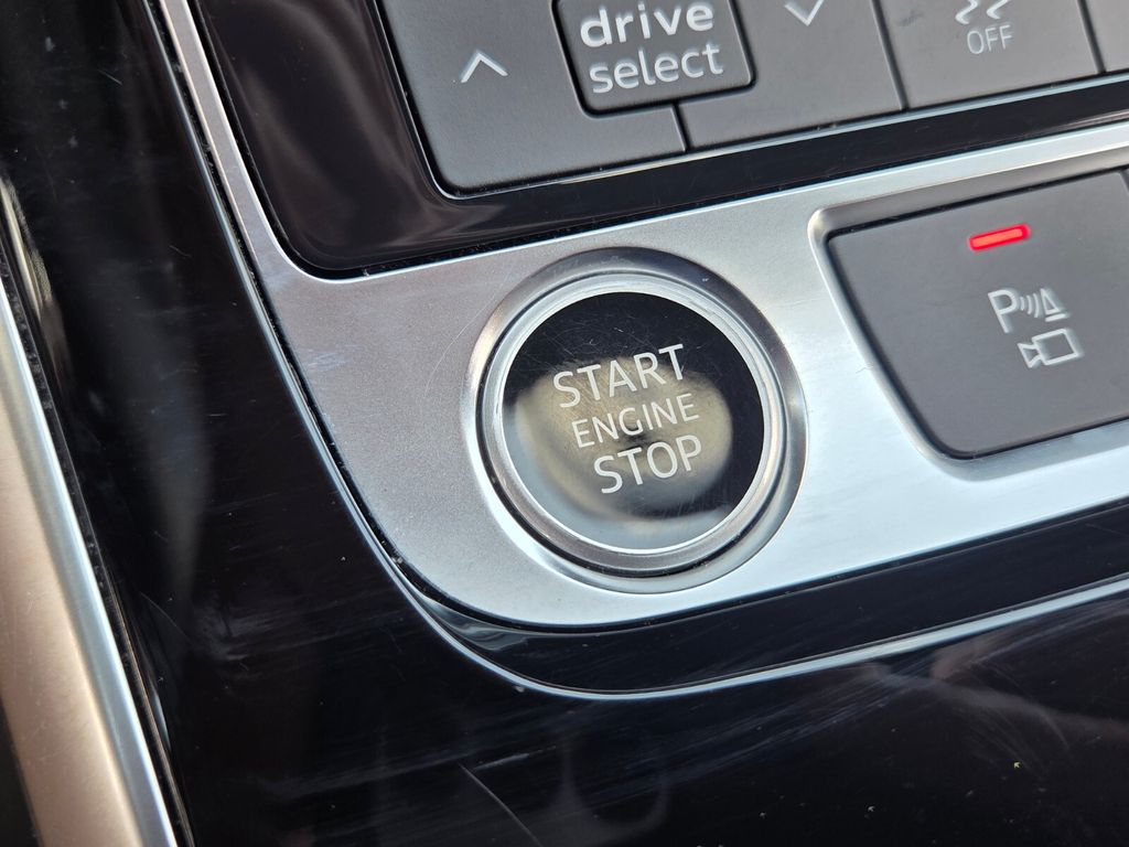 2025 Audi Q7 Premium Plus - Photo 32